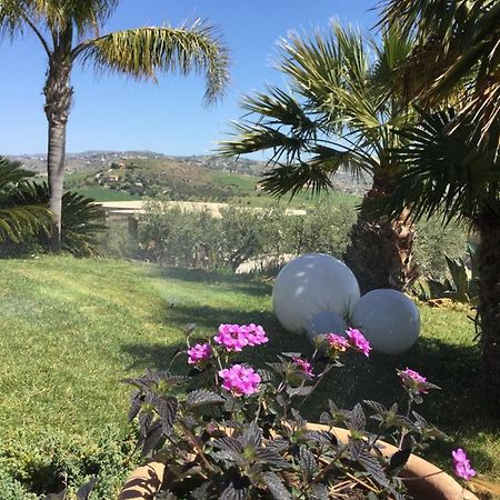 Il Colle Del Rustico Bed & Breakfast Agrigento Dış mekan fotoğraf